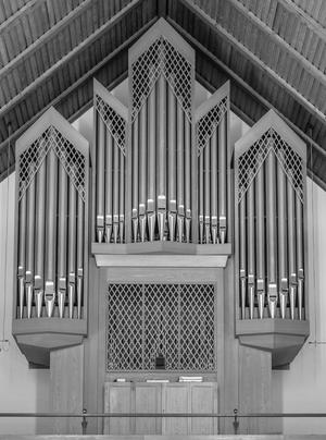 Die Orgel (1990-2024) in Dietrich-Bonhoeffer-Kirche Schortens 